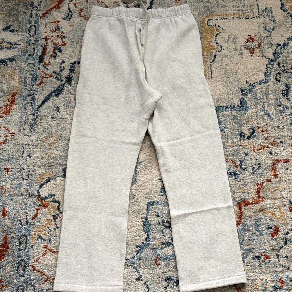 Essentials Fear Of God Relaxed Sweatpants Light Oatmeal Size M - Picture 6 of 6